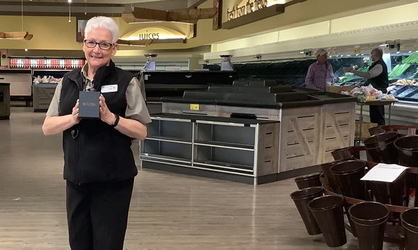While helping to set up the new FreshCo store, Hermina is visited by her union rep with her retirement gift